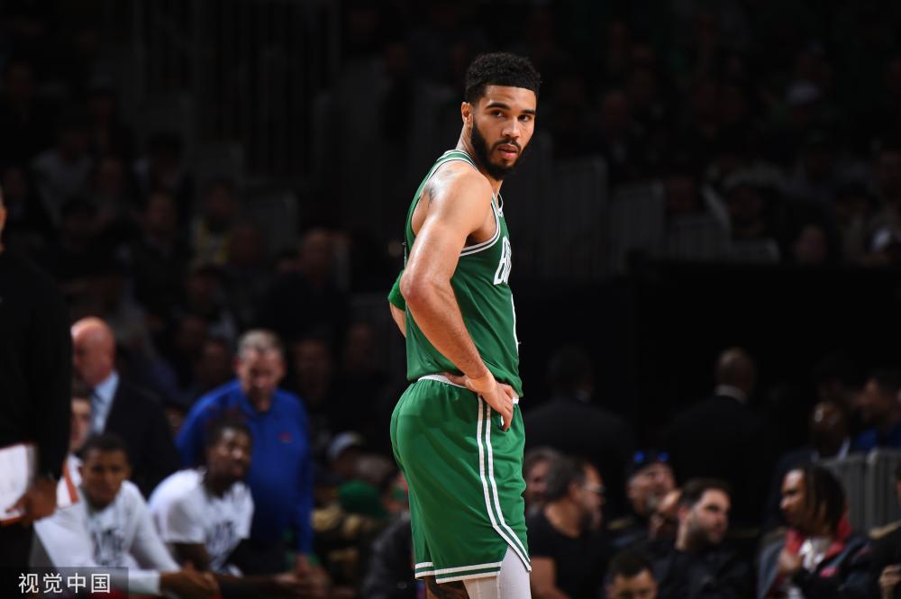 他的队友们 他的队友们