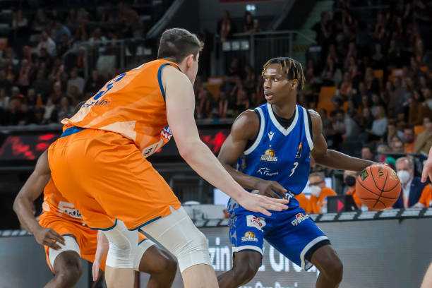 下滑后陷入 下滑后陷入